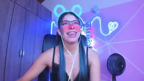 XALLYSONX online show from February 2, 11:19 am