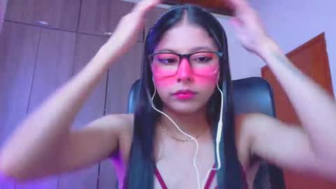 XALLYSONX online show from June 7, 11:58 am