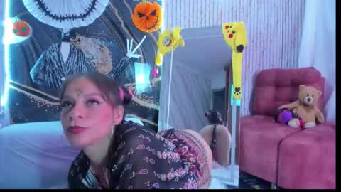 Snapshot of xamabtlee0107 chatting on October 18, 7:09 am xamabtlee0107 online show from October 18, 7:09 am