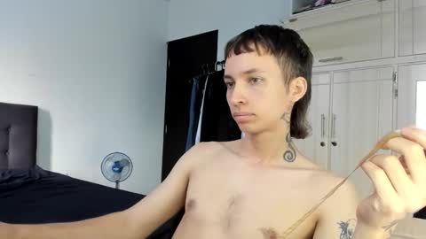 Xam online show from January 14, 2:12 pm