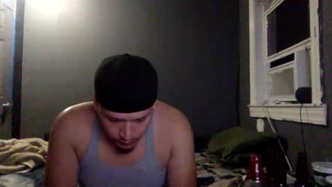 Snapshot of xander05_ chatting on April 16, 4:02 am Xan0.5 online show from April 16, 4:02 am