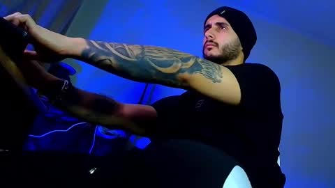 XanderCageX online show from February 5, 4:55 pm