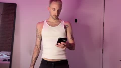 xanderxnyc online show from July 2, 11:44 pm