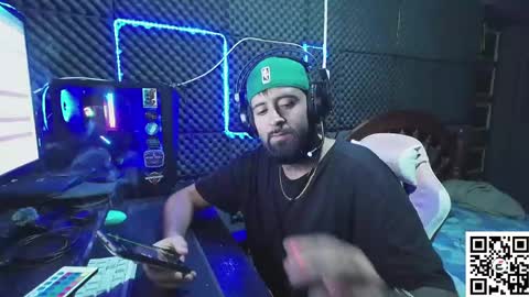 xandres2016 online show from April 19, 3:06 am