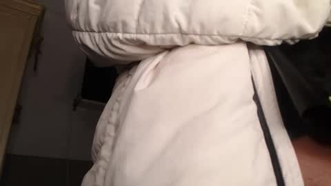       S A R A      100K followers online show from November 25, 8:09 pm