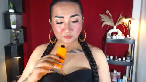 Nira   NOT INTO CHEAP GUYS  online show from October 14, 6:31 pm