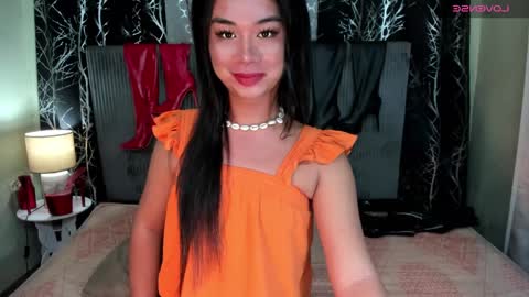 Snapshot of xaurora_fantacyx chatting on December 13, 2:32 am aurora online show from December 13, 2:32 am