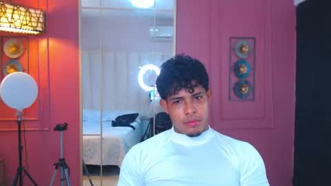 xavier online show from July 31, 7:35 pm