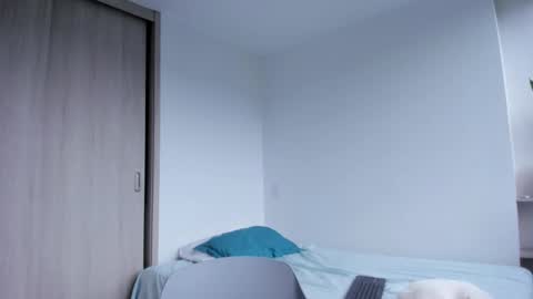 Xavier online show from February 17, 10:47 pm