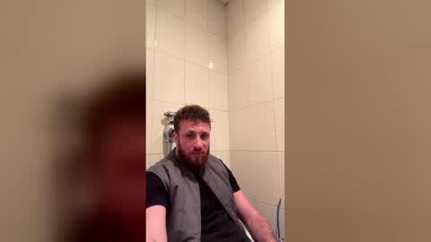 Snapshot of xavou779 chatting on December 17, 11:38 am xavou779 online show from December 17, 11:38 am