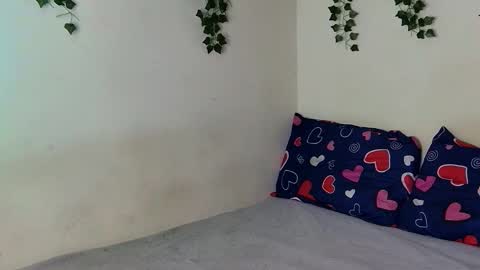 Snapshot of xayahnds chatting on November 5, 11:16 pm XAYAH online show from November 5, 11:16 pm