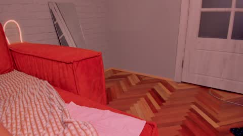 Snapshot of xbetty_coyx chatting on December 3, 7:22 pm Betty online show from December 3, 7:22 pm