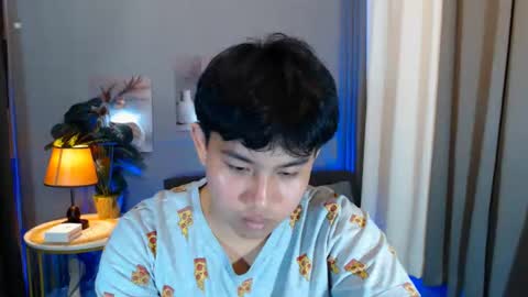 Charlie online show from April 7, 2:34 am