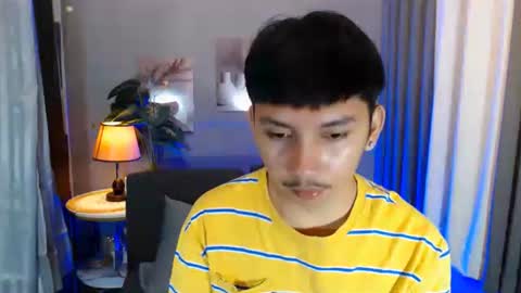 Charlie online show from April 14, 1:55 am