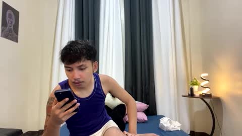 Snapshot of xcigbatecum chatting on June 1, 5:14 pm Charlie online show from June 1, 5:14 pm