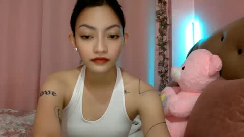 Sachi Cy online show from January 28, 8:47 am