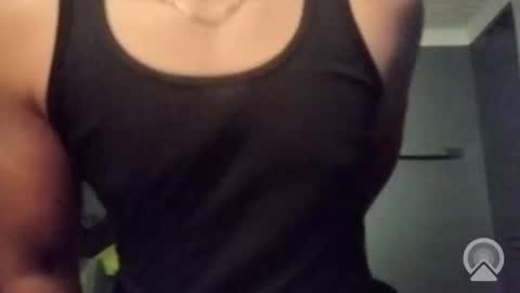 xeesaa online show from October 6, 10:51 pm