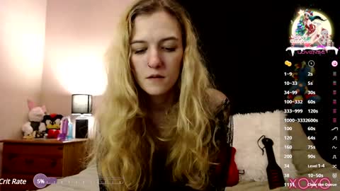 EllieeRose online show from December 21, 10:30 pm