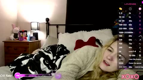 EllieeRose online show from March 1, 7:37 pm