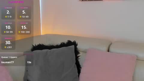 Snapshot of xena_bush chatting on September 17, 2:41 pm xena_bush online show from September 17, 2:41 pm