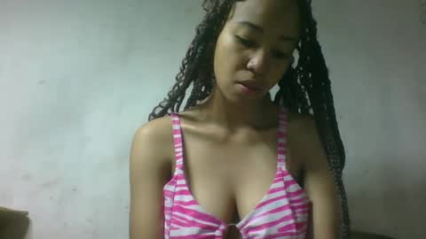 xenna610827 online show from February 5, 6:07 am