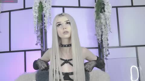 xenomy online show from September 18, 6:37 am