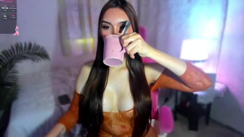 preciousxoxo  online show from April 22, 7:33 am