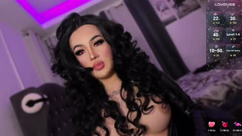 Snapshot of xher_hidden_collectionx chatting on September 15, 5:40 am GODDESSS LEXII online show from September 15, 5:40 am