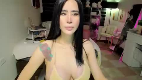 Snapshot of xhotcockcumts chatting on September 14, 2:44 am Barbie ann online show from September 14, 2:44 am