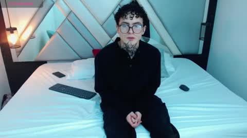 Marco and Veronica online show from March 6, 4:19 am