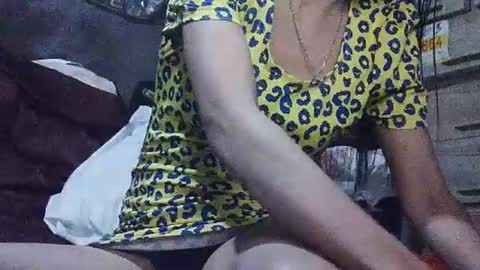 Snapshot of xhotskinny69x chatting on January 15, 11:30 pm xhotskinny69x online show from January 15, 11:30 pm