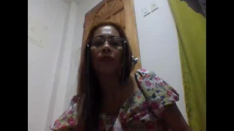 xhotskinny69x online show from February 18, 10:44 am