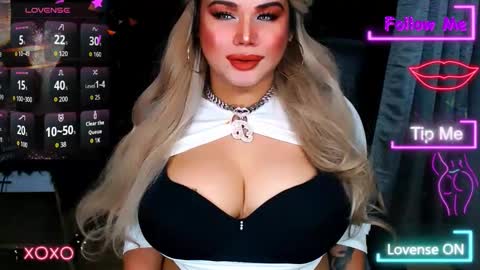 xHUGECOCKTILLCUMX online show from October 22, 5:19 am