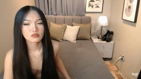 ur 1 and only ASH online show from May 20, 6:52 am