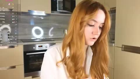 Luna and Lina online show from July 24, 3:04 am