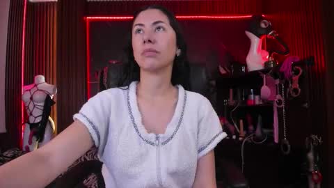 XiaQueen   I M online show from November 7, 11:32 am