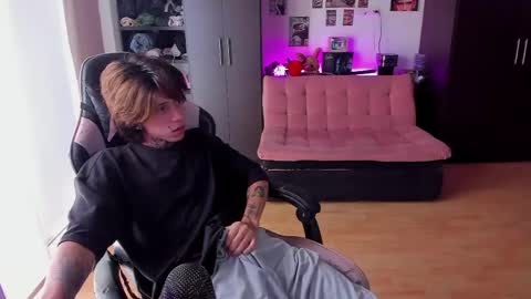 xIce Boy online show from April 24, 5:48 pm