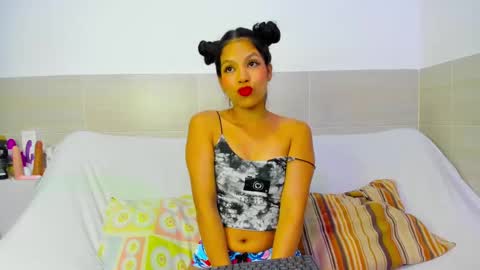 XIMENA  1 online show from February 2, 4:26 am