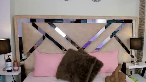 Xime  online show from February 28, 3:51 am