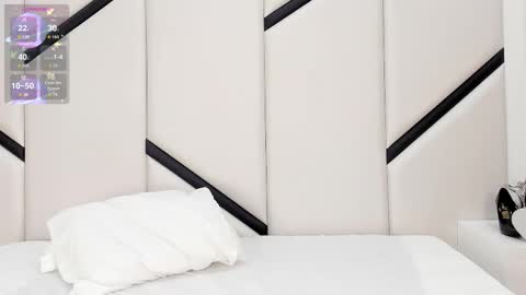 ximenacosta online show from January 17, 11:15 am