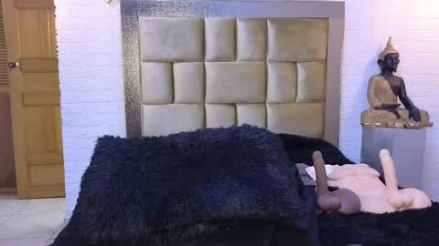 Snapshot of ximenawilliamss chatting on February 2, 7:41 am ximena online show from February 2, 7:41 am