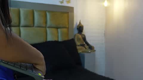 ximena online show from December 22, 10:23 am