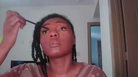 Snapshot of ximora212 chatting on November 25, 7:36 pm Ximora online show from November 25, 7:36 pm