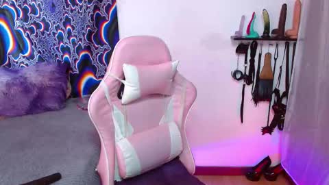 xizette online show from October 2, 5:09 pm