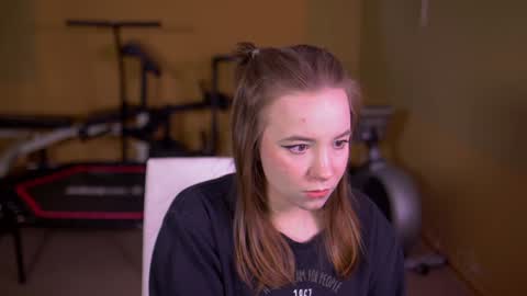 xlanabunny online show from December 7, 10:45 am