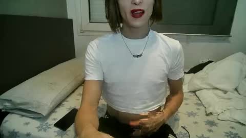 Snapshot of xlecram chatting on March 2, 10:38 pm Wendy online show from March 2, 10:38 pm