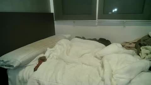 Snapshot of xlecram chatting on March 6, 8:05 pm Wendy online show from March 6, 8:05 pm