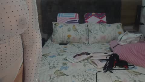 xlisbetx online show from January 10, 6:09 am