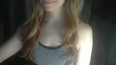 xlorax77703 online show from February 20, 1:57 am