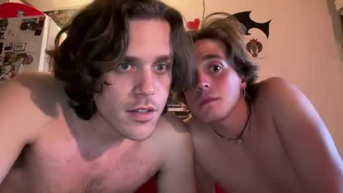 xlpleasureboys online show from July 14, 1:30 am